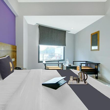 Super Townhouse Geetanjali Inn Gurgaon Luaran gambar